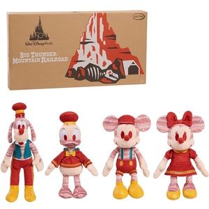 Disney World 50th Anniversary Big Thunder Mountain Limited 9” Plush Animals
